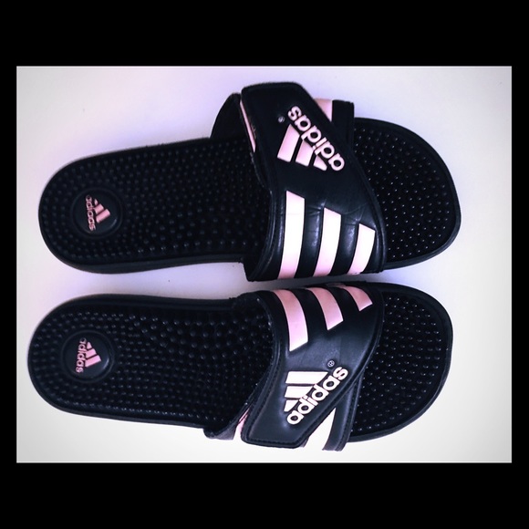 adidas Shoes - 💕 2/$15 Adidas Sandals Black Pink Size 7 Slip On